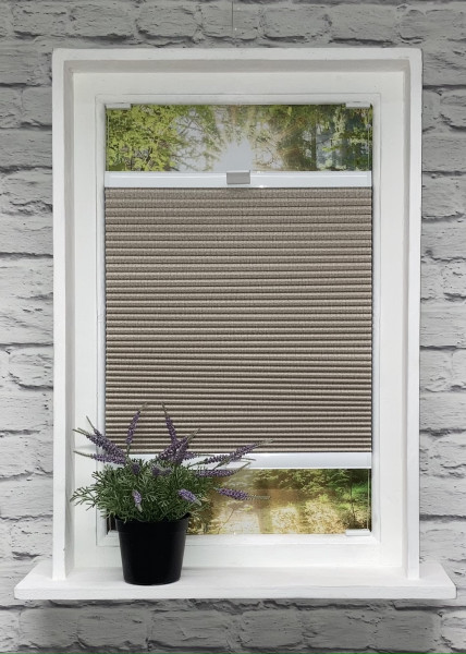 Honeycomb pleated blind Lambada Blackout cream-white