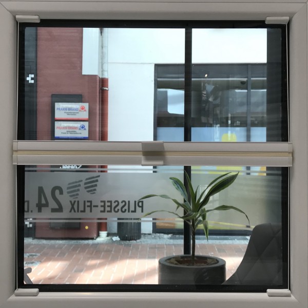 Pleated blind Samba cream-white