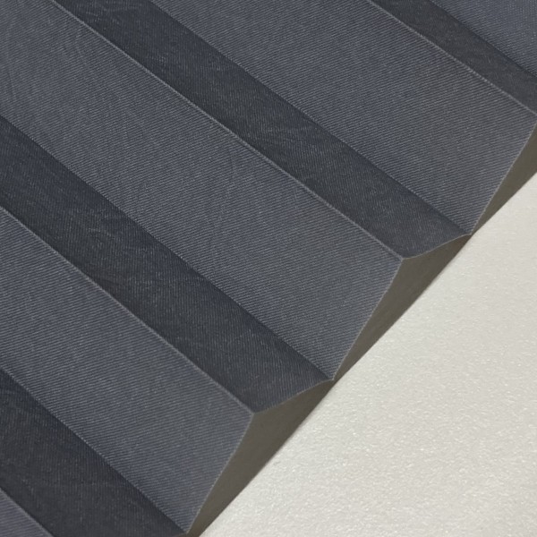 Pleated blind Crush-Light gray