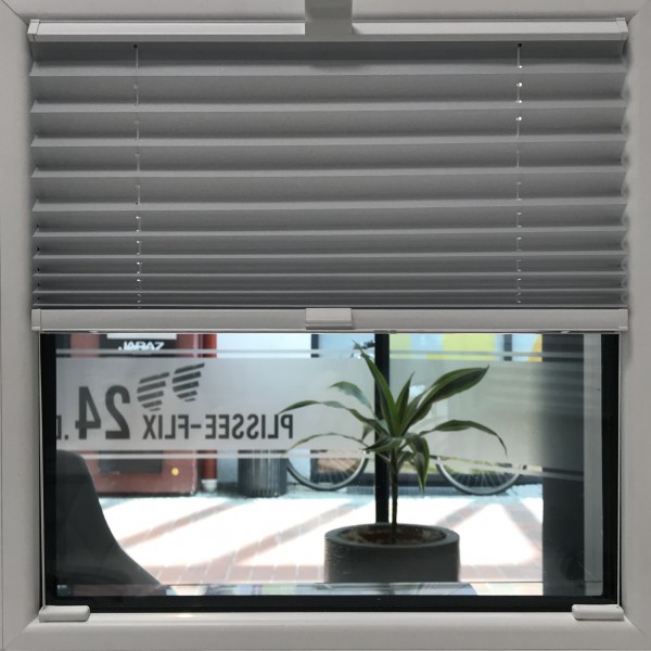 15mm Slim pleated blind Kyoto Perl smoke-grey