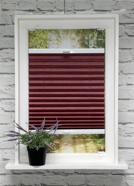 Pleated blind Madagascar Pearl Bordeaux