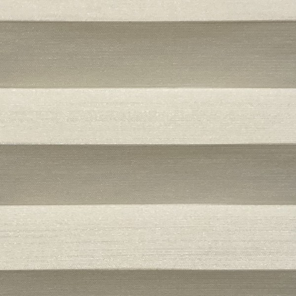 Pleated blind Madagascar pearl cream