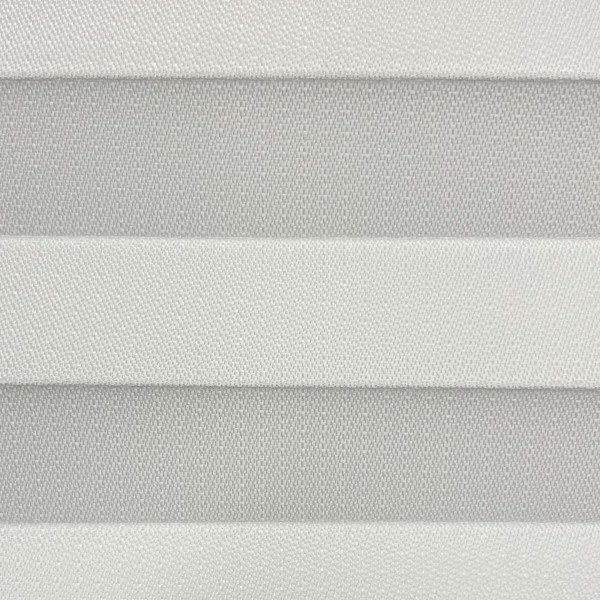 15mm Slim pleated blind Tango Blackout White