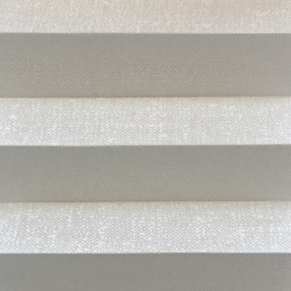 Pleated blind Sahara White
