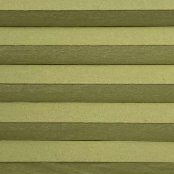 Honeycomb pleated blind 100% blackout Soft Green