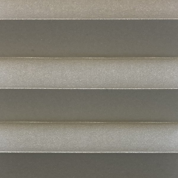 Pleated blind Vegas metallic silver