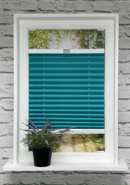 Pleated blind Kyoto Pearl turquoise