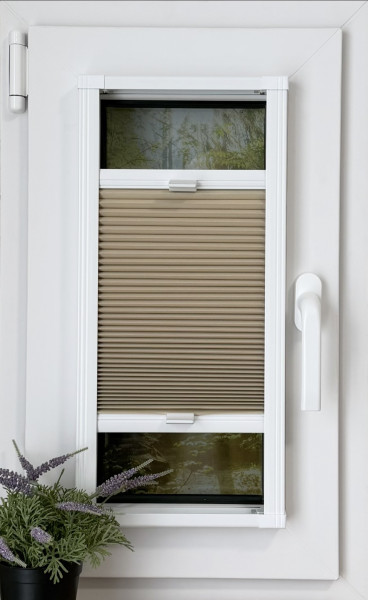 Honeycomb pleated blind 100% blackout Soft Light mocha