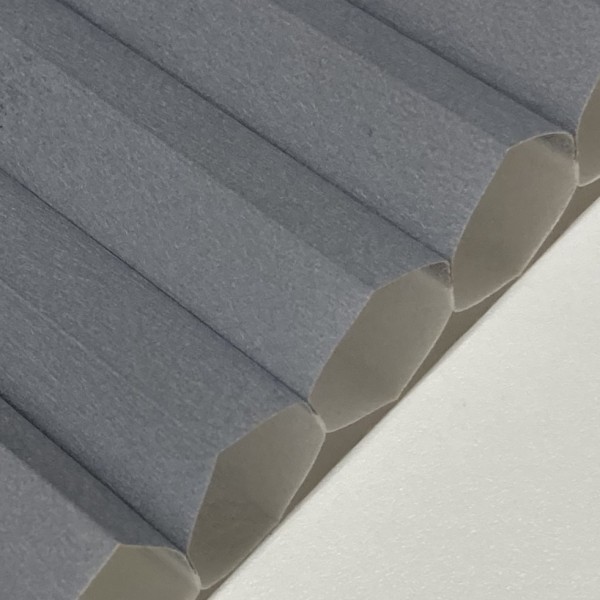 Honeycomb pleated blind Soft blue-grey