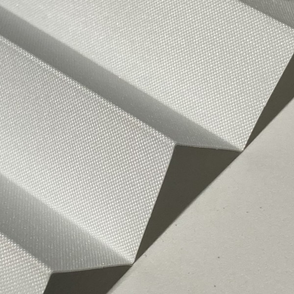 Pleated blind Sunset Blackout White
