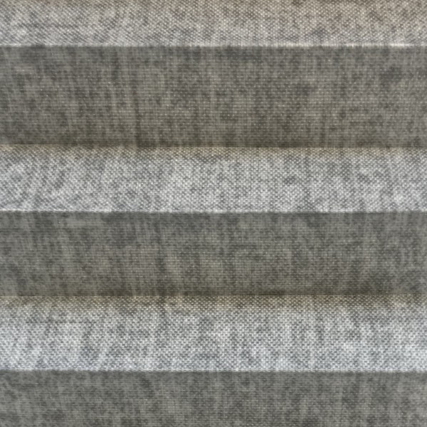 Pleated blind Sahara pearl light gray